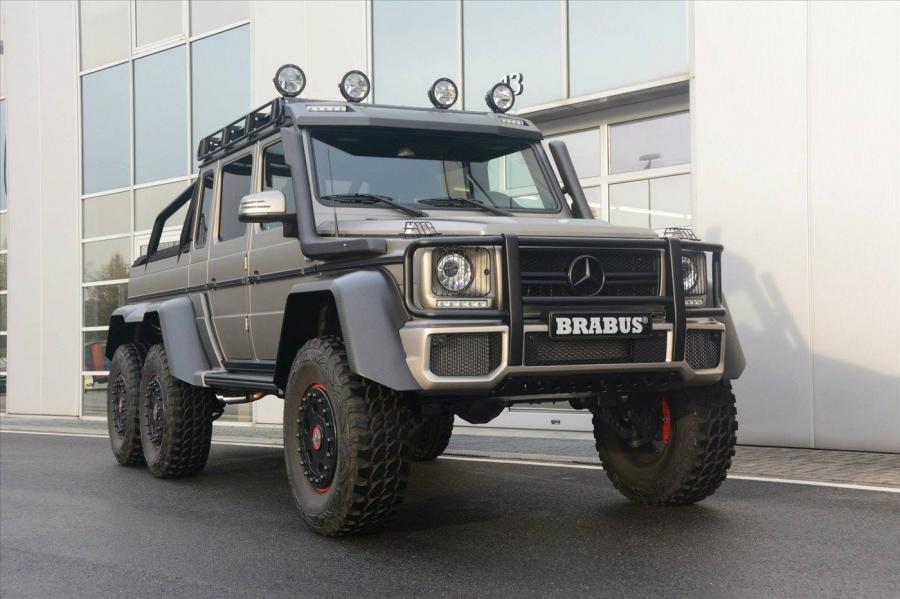  Mercedes-Benz G63 AMG 6x6 by Brabus 2014 года  (фото 1 из 18)